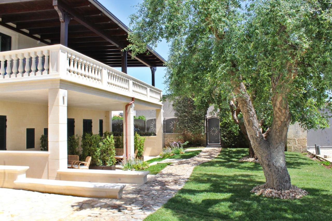 Vigne Vecchie Bed and Breakfast Casamassella Buitenkant foto